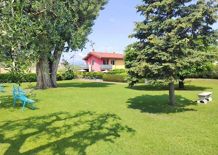 Nyaraló Schoenes Batik By Interhome Bardolino