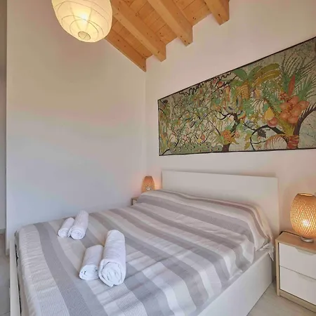 Сasa de vacaciones Schoenes Batik By Interhome