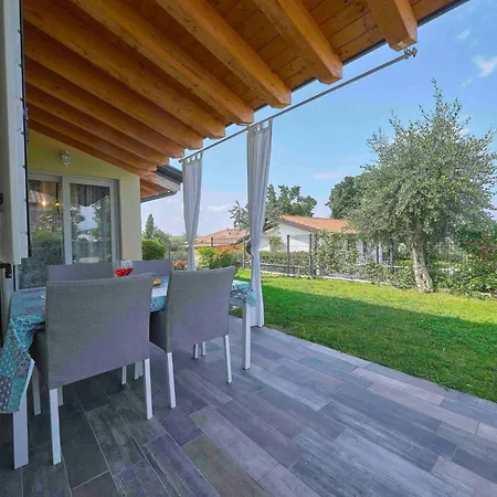 Schoenes Batik By Interhome Сasa de vacaciones Bardolino