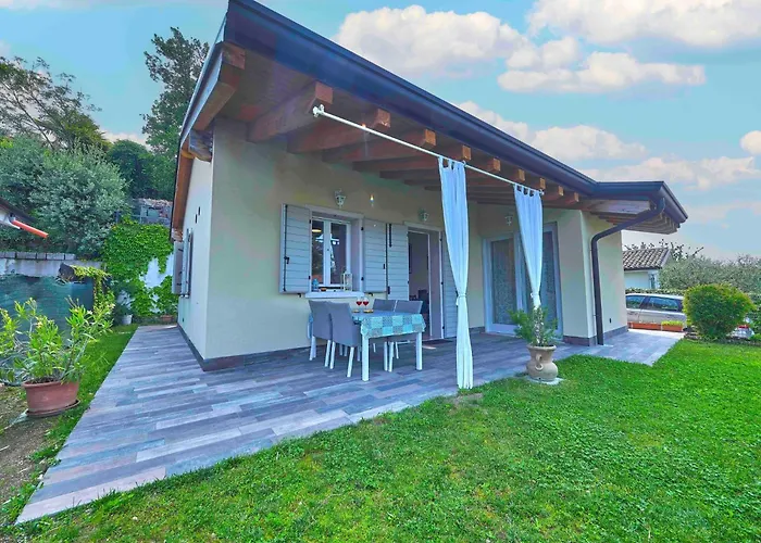 Schoenes Batik By Interhome Holiday home Bardolino