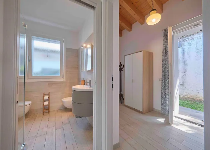 Schoenes Batik By Interhome Casa de Férias